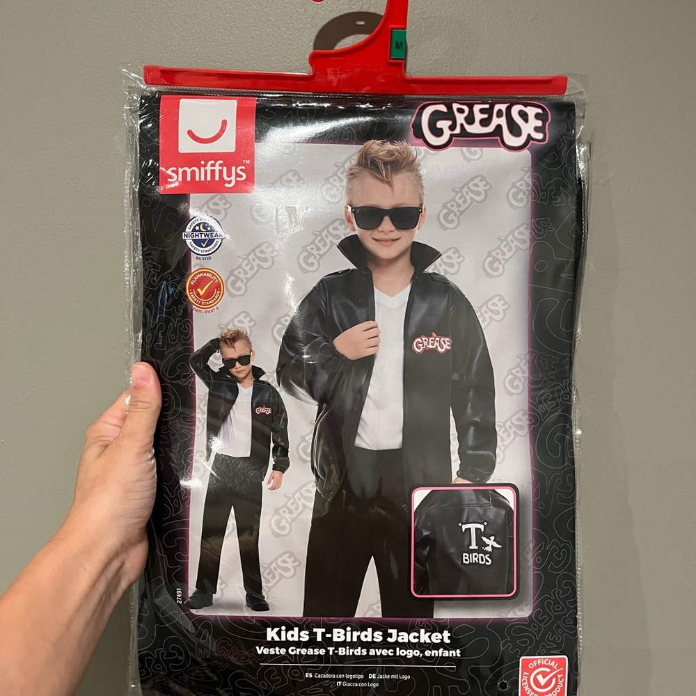 🆕 NWT Kids Grease T-Birds Jacket Costume – Ages 7–9 – Black - Picture 3 of 7